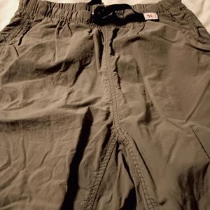 GRAMICCI MEN'S PANTS IN PERFECT CONDITION.  MEN'S SIZE M. GRAYISH BROWN